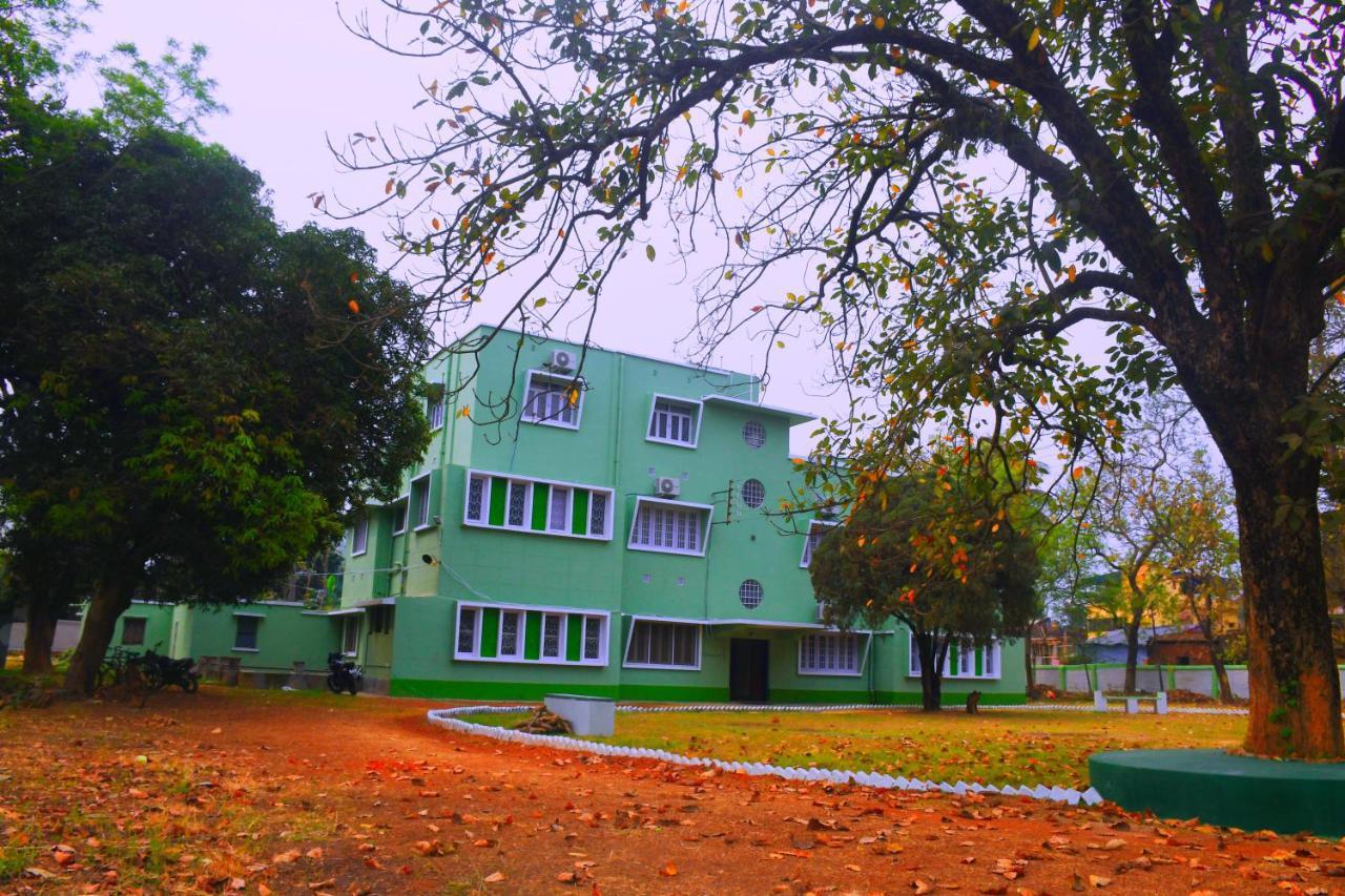 Jhargram Eshani Hotels And Guest House Bagian luar foto